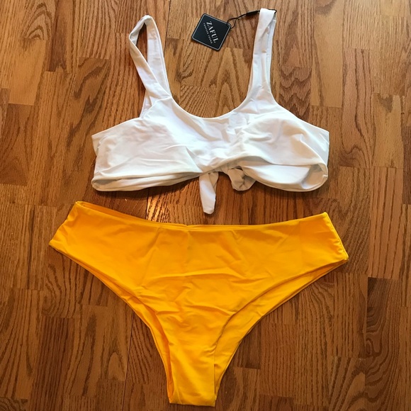 NWT Zaful Bright Yellow & White Knot Padded Bikini Set (2X) - Picture 4 of 16